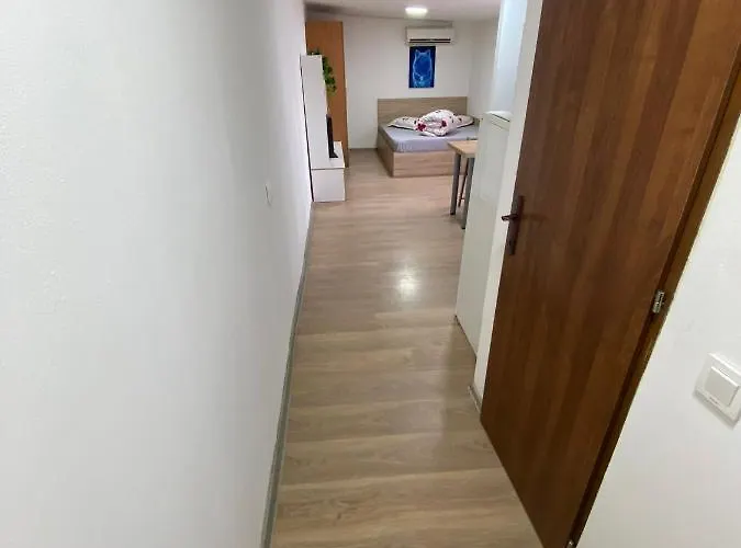 Garsoniera 4 Bukarest